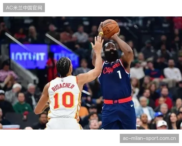 哈登三双仍难救主——火箭的困境与未来之路